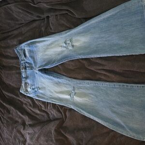 American Eagle Super Stretch Jeans. Hi-Rise BOHO Artist